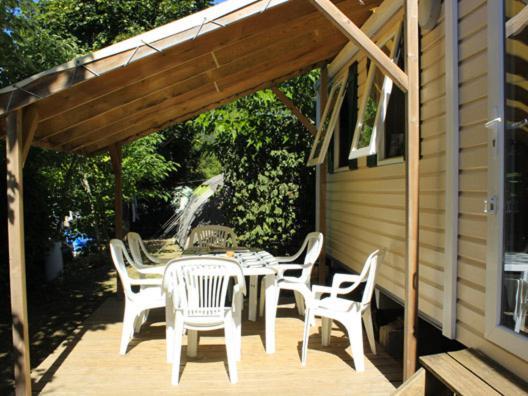 Camping Maeva Escapades Au P'Tit Bonheur Peyrillac-et-Millac Exteriör bild