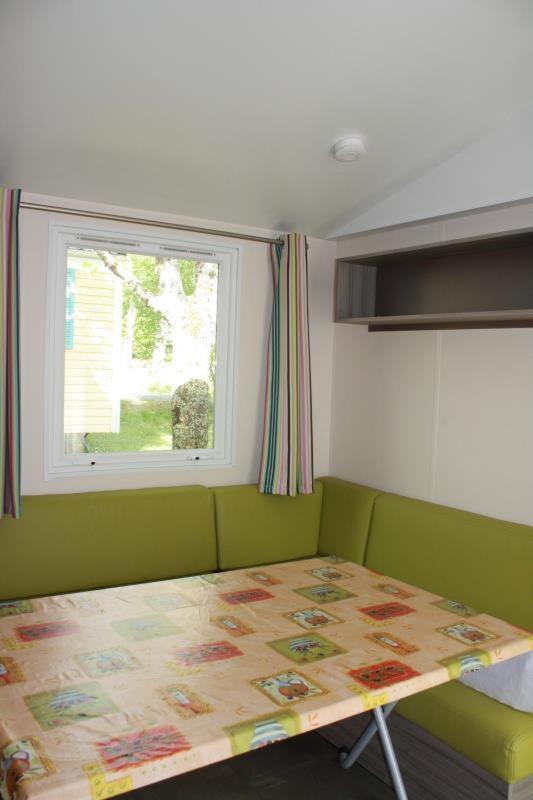 Camping Maeva Escapades Au P'Tit Bonheur Peyrillac-et-Millac Exteriör bild