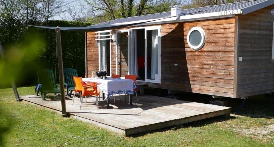 Camping Maeva Escapades Au P'Tit Bonheur Peyrillac-et-Millac Exteriör bild